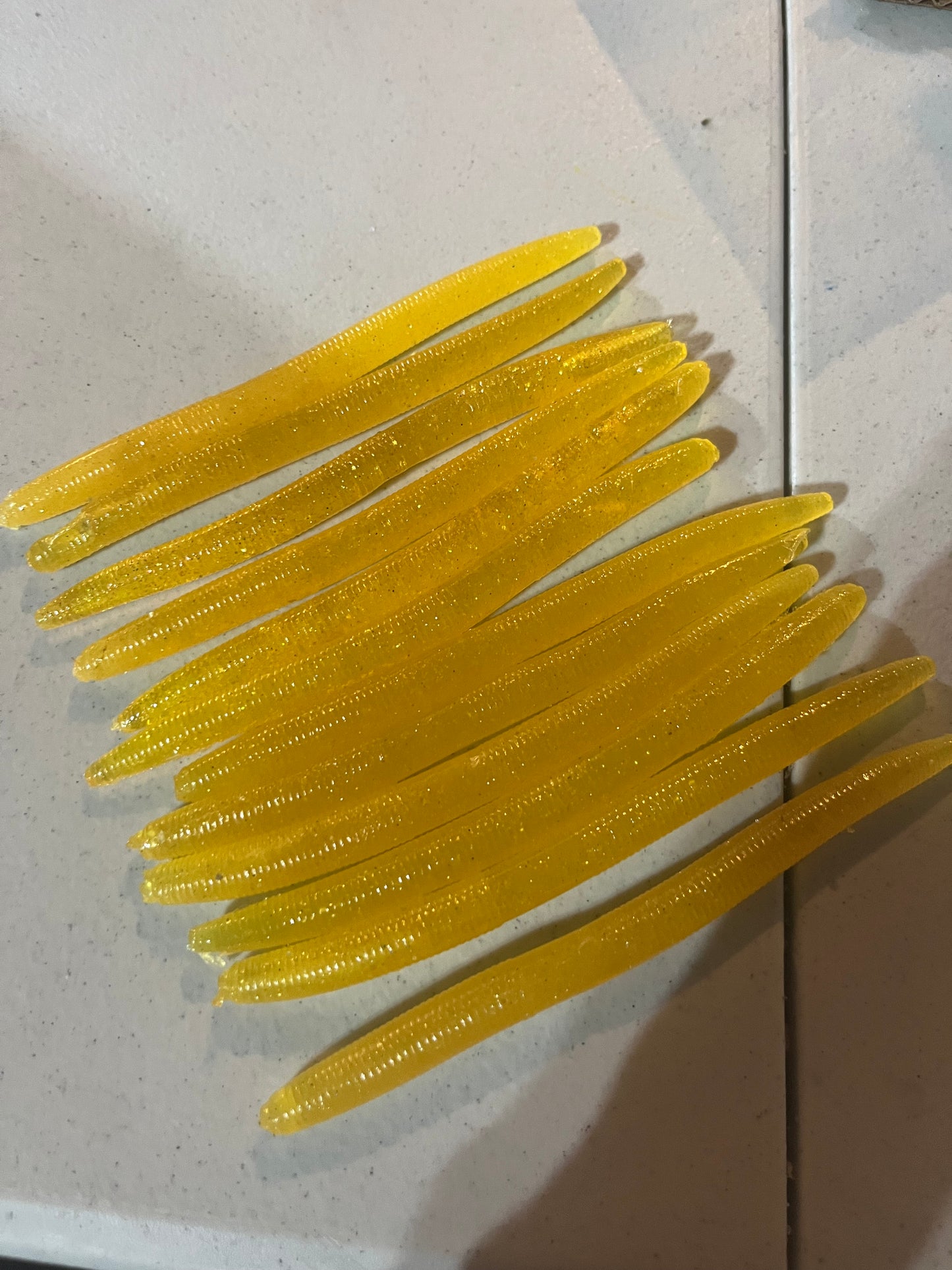 Big Griff’s bait. Yellow 12 pack. 5 inch senkos.FREESHIPPING!